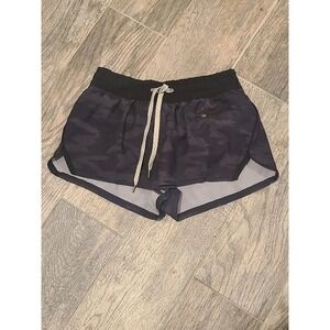 Vuori Clementine Shorts Womens Medium Black Camouflage Brief Liner Drawstring Sm
